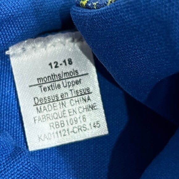 Robeez NWOT Baby Snap Booties with Slip Resistant Soles Shark 12-18 Months - Picture 4 of 4